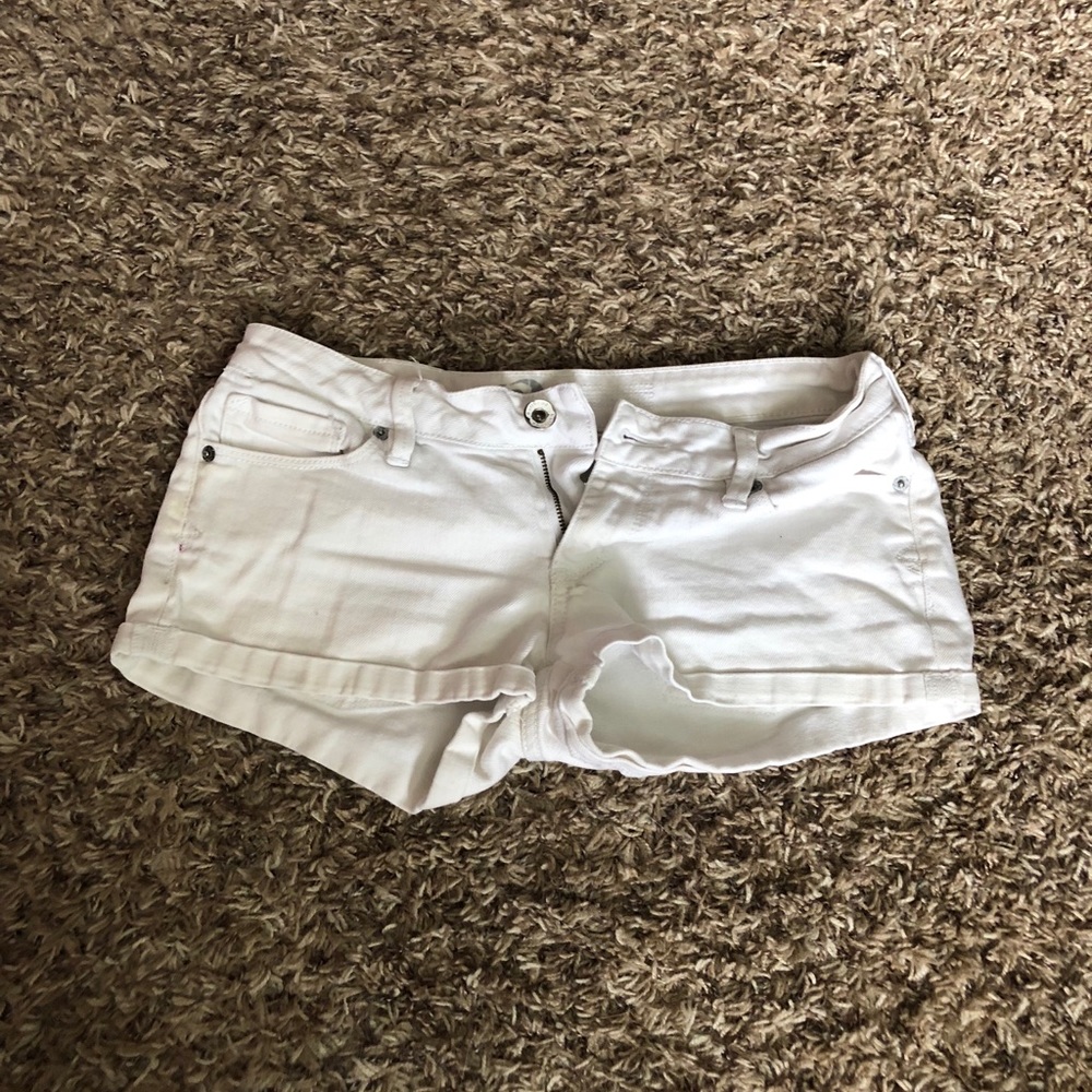 Bullhead jean shorts